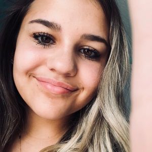 Meet your Posher, Savannah